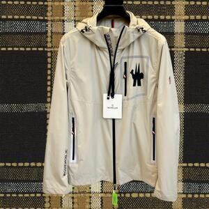 Moncler Men's White Jacket